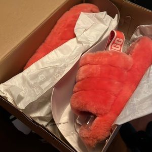 Ugg Fluff Slides